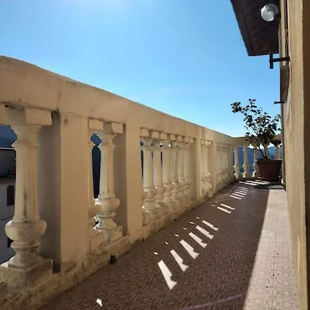 Apartamento Casarinolaurinohillsonsea Uscio